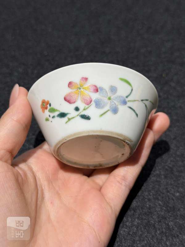 清雍正 粉彩折枝花卉纹马蹄杯一组十只 - 图27